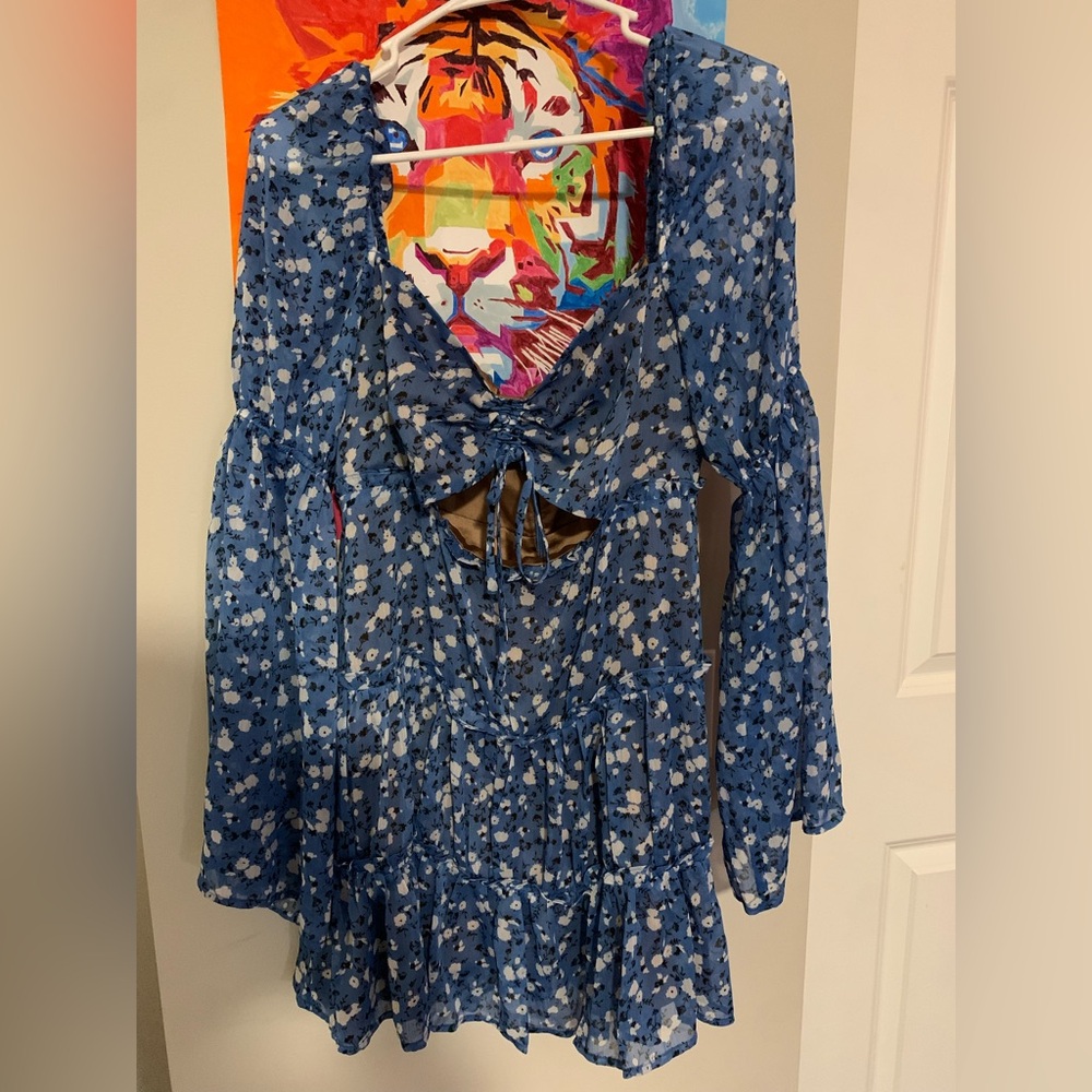 Majorelle Ailish Mini Dress in Blue Ditsy - Picture 5 of 6